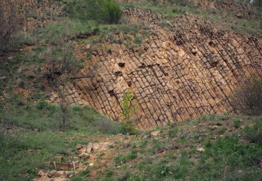 Kizilhamam, Ankara, Trkiye 'de milyonlarca yıllık nadir bazalt sütunlar.