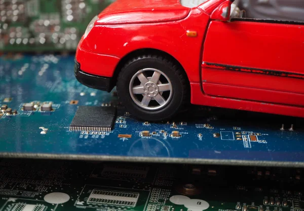 Otomotiv endüstrisinde yarı iletken çipler. Elektrikli araçlar kavramı. 