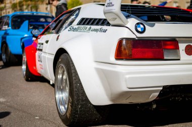 Şehirdeki araba parkı