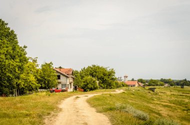 Fruska Gora 'daki Kovilj Manastırı - Sırbistan - mimari seyahat geçmişi