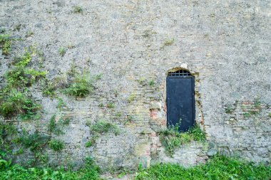 Petrovaradin Kalesi 'nin üst kısmındaki yeraltı galerilerine giriş..