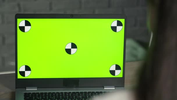 Brunette Girl Sitting Front Laptop Chroma Key Computer Green Screen — Stockvideo