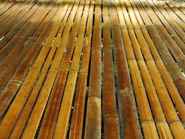 Eski kahverengi bambu ahşap arkaplan dokusu perspektif ile metin için kopyalama alanı ile 