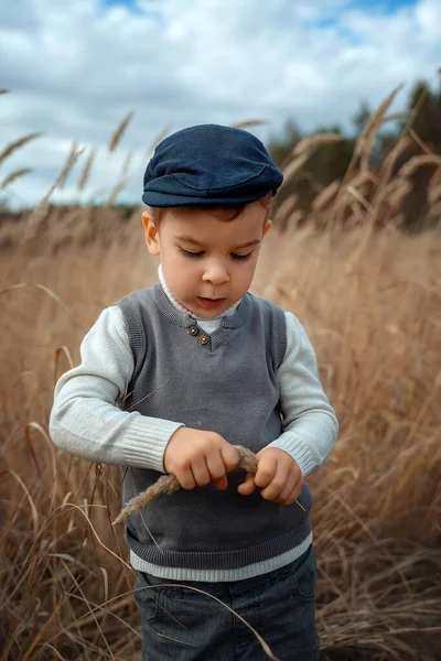 Children Fashion Retro Style Smiling Little Boy Retro Style Coat — Foto Stock