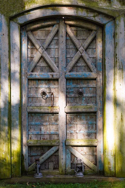 Een Oude Mysterieuze Deur Tuin Overwoekerde Geheime Tuindeur — Stockfoto