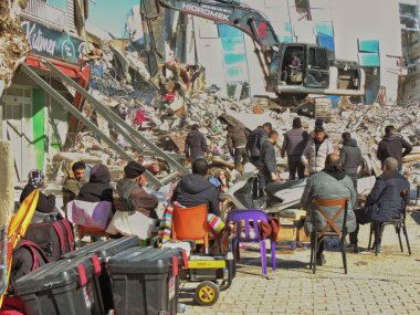 Relatives waiting for response in Turkey earthquake