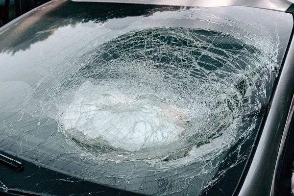 Törött Autó Üveg Telepített Vezető Légzsák Közúti Közlekedés Biztonságának Fogalma — Stock Fotó