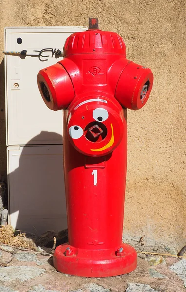 In France, even if the fire hydrants have a lot of humor, you will always be well protected against fires