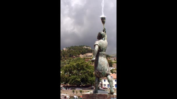 Naupacte Grecia Relámpago Zeus Cae Sobre Antorcha Estatua Anemogiannis Que — Vídeos de Stock