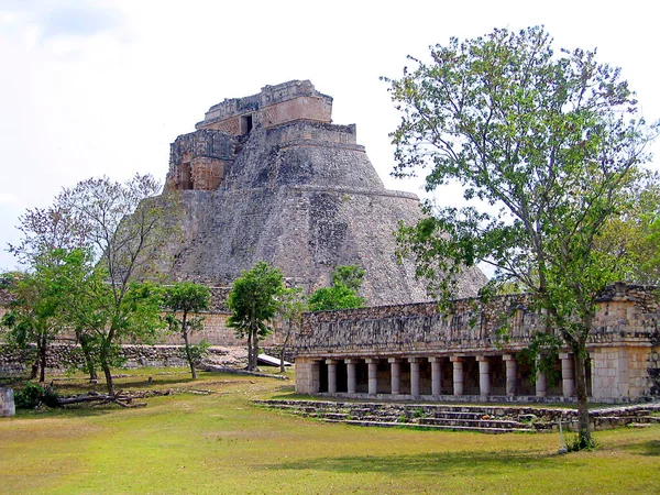 Pirâmide Diviner Local Cidade Maia Antiga Uxmal Yucatan México Templo — Fotografia de Stock
