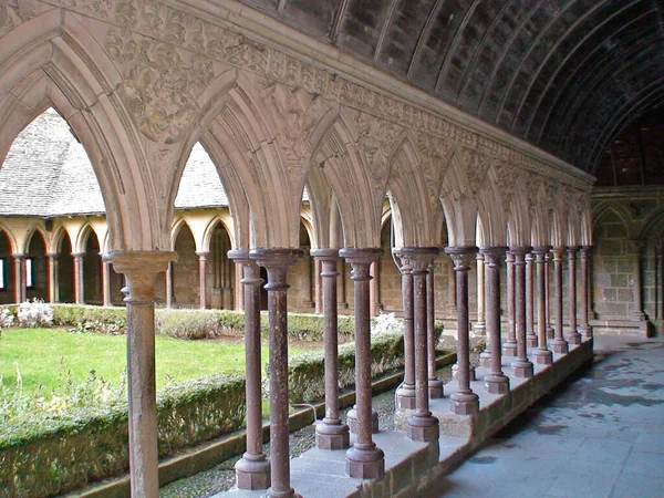 圣米歇尔山修道院内的Merveille修道院 — 图库照片
