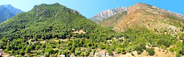 Panoramatický Výhled Hory Monte Cinto Pevnosti Corte Ostrově Korsika Přezdívaný — Stock fotografie