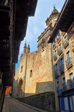 Santa Maria de la Asuncin y del Manzano Kilisesi (