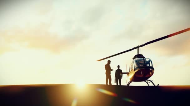 Silueta Dos Hombre Negocios Esperando Helicóptero Prepárate Para Volar Por — Vídeo de stock