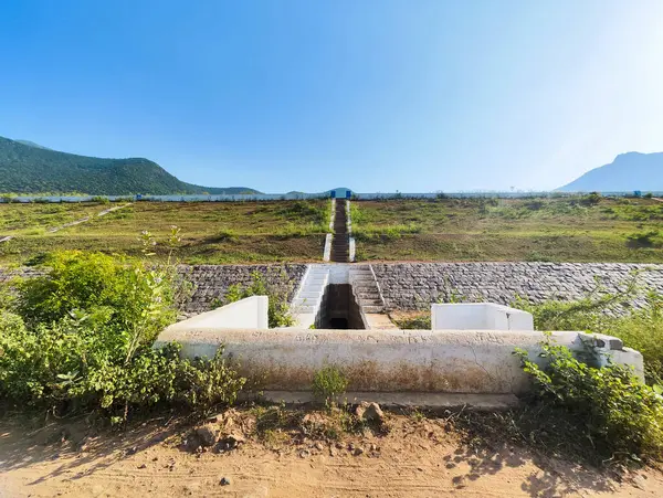 stock image Perumpallam Dam, Sathyamangalam, Erode, Tamil Nadu