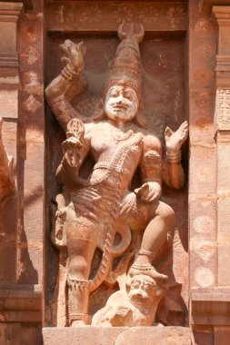 Thanjavur Büyük Tapınağı, Brihadisvara Tapınağı, Chola mimarisi