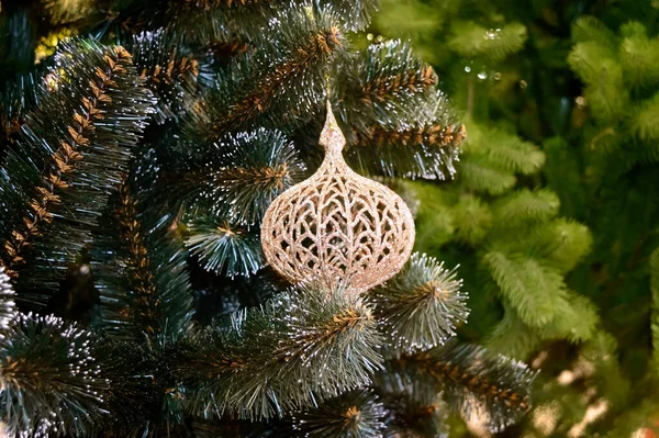 Noel Ağacında Güzel Bir Oyuncak Kış Tatili Konsepti Dekorasyon Telifsiz Stok Imajlar