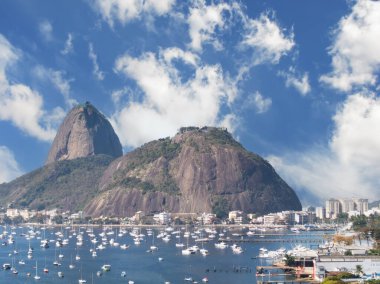 Rio de Janeiro Brezilya 'daki Sugarloaf Dağı' na bakın.