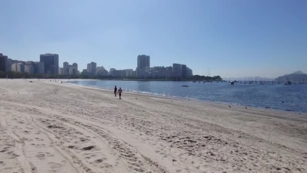 Vista Panorámica Playa Botafogo Montaña Sugarloaf Río Janeiro Brasil — Vídeo de stock