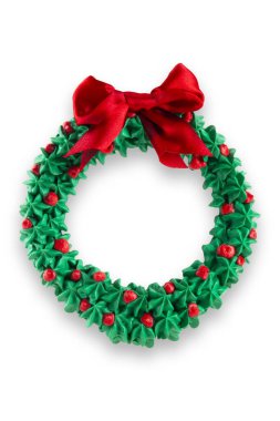 Kırmızı fiyonklu Noel çelengi.