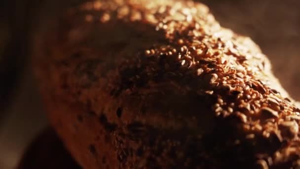 Fresh Sliced Black Rye Bread Tray Close Slices Healthy Black — 비디오
