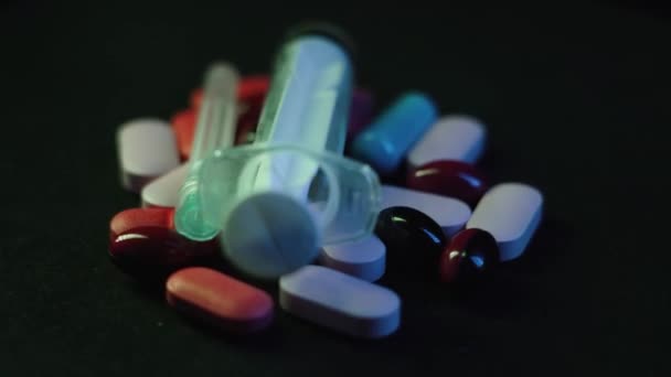 Pills Syringe Drug Revolve Black Background Concept Drug Addiction Banditry — Αρχείο Βίντεο