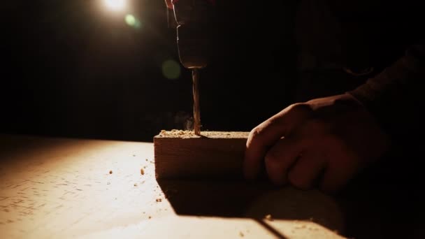 Drilling Hole Piece Wood Screwdriver Carpentry Craftsmanship Crafts Woodwork Concept — Vídeo de Stock
