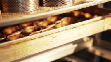 Şekerleme üretimi. Şeker üretimi ve sanayi konsepti.