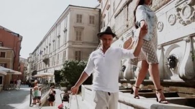 Mutlu Çiftler Seyahat Eğlence Turistleri Şehir Aşkı Öpüşme Yaşam Tarzı Tatili