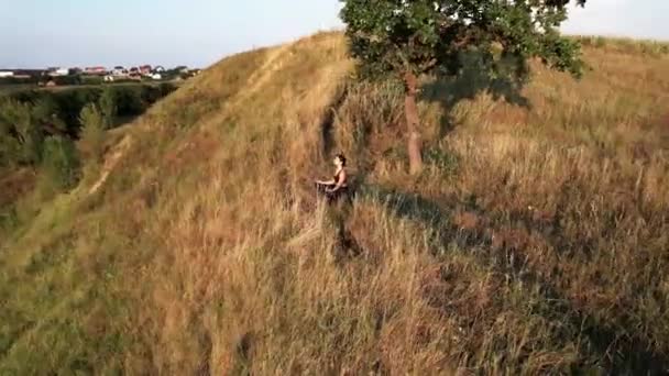 Sports Woman Meditating Tree Mountain Sunset Meditation Yoga Concept Drone — Stock Video