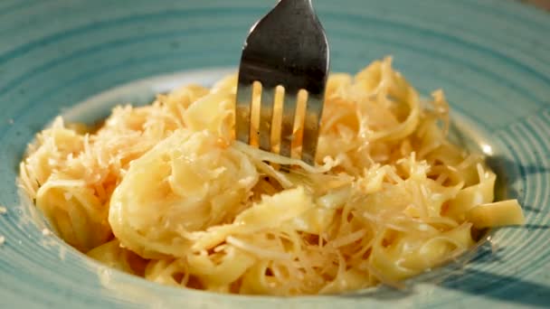 Italské Těstoviny Otáčí Talíři Italské Jídlo Koncept — Stock video