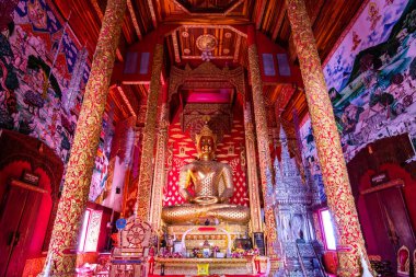 Golden Buddha in in Phrathat Chom Sin temple, Phayao province.