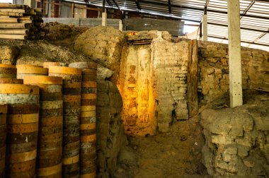 Tayland 'ın Lampang bölgesindeki eski seramik fırını..