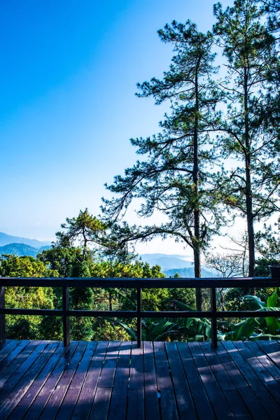 Mountain view at Doi Kiew Lom view point in Huai Nam Dang national park, Thailand.