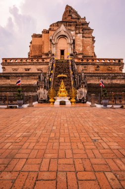 Ancient pagoda in Chedi Luang Varavihara temple, Chiang Mai province.