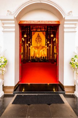 PHAYAO, THAILAND - July 19, 2020 : Phrachao Ton Luang Statue of Si Khom Kham Temple, Phayao Province.