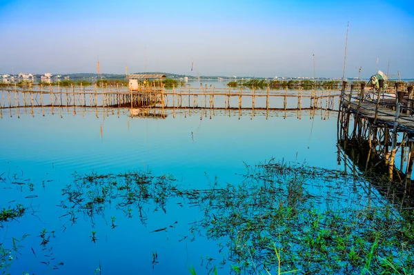 Kleine Houten Brug Met Zacht Water Kwan Phayao Lake Thailand — Stockfoto