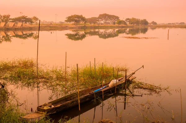 stock image Old fishing boat in Kwan Phayao Lake, Thailand.