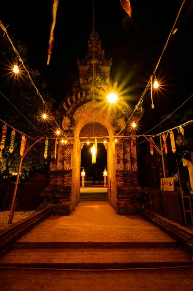Night Scene Lanna Style Arch Lok Molee Temple Chiang Mai — Photo