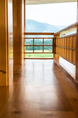 Doğal manzaralı Japon tarzı koridor, Tayland.