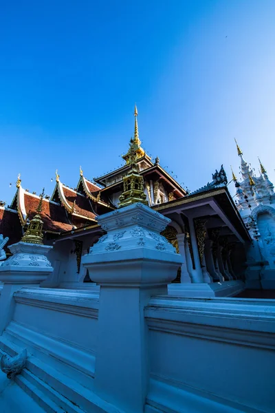 Watphadarabhirom Temppeli Chiangmain Maakunnassa Thaimaassa — kuvapankkivalokuva