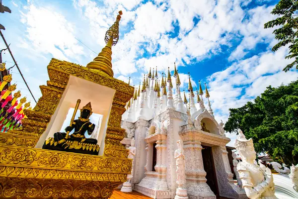 Pong Sunan Temple Clouds Phrae Province Thailand — 스톡 사진