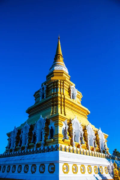 Golden Pagoda Wat Pra Chao Luang Mon Phrachao Lai View — Stock fotografie