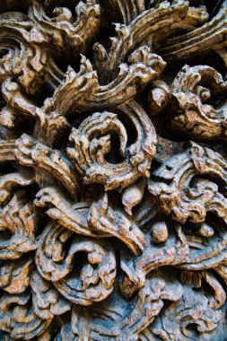 Donsak Tapınağı, Uttaradit 'te antik ahşap oymacılığı,