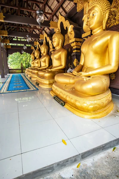 Golden Buddha Pra Doi Pra Chan Temple Thailand — Stock Photo, Image