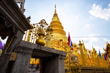 Phra. Tayland, Lamphun 'daki Hariphunchai pagoda..