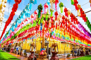 Phra That Hariphunchai pagoda with beautiful lantern in Lamphun Lantern Festival, Lamphun province.