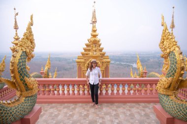 Wat Phra 'lı Asyalı kadın Doi Phra Chan geçmişi, Lampang vilayeti.