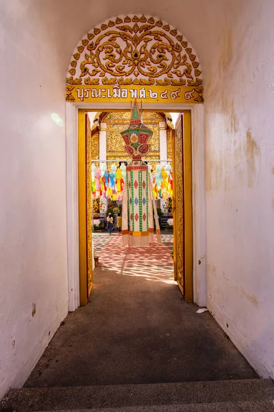 stock image Lanna style door frame of Phra That Hariphunchai temple, Lamphun province.