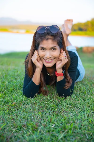 Asia Woman Grass Thailand — Stock fotografie